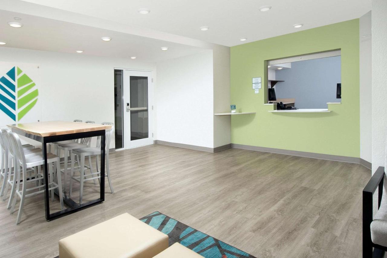 Woodspring Miami Southwest