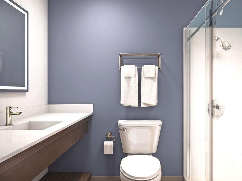 Woodspring Miami Southwest Hotel 2*